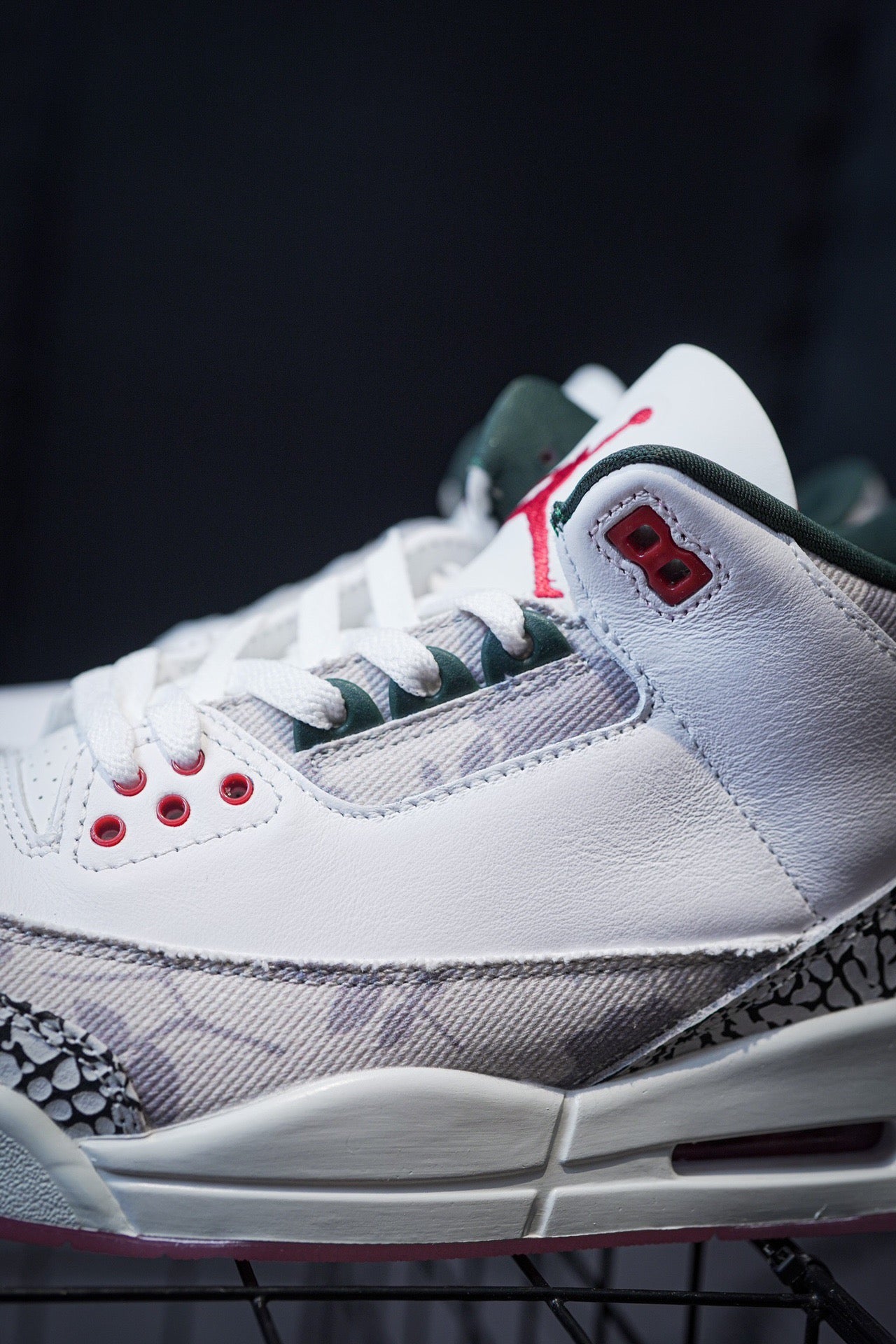 Nike Air Jordan 3 "Wings"