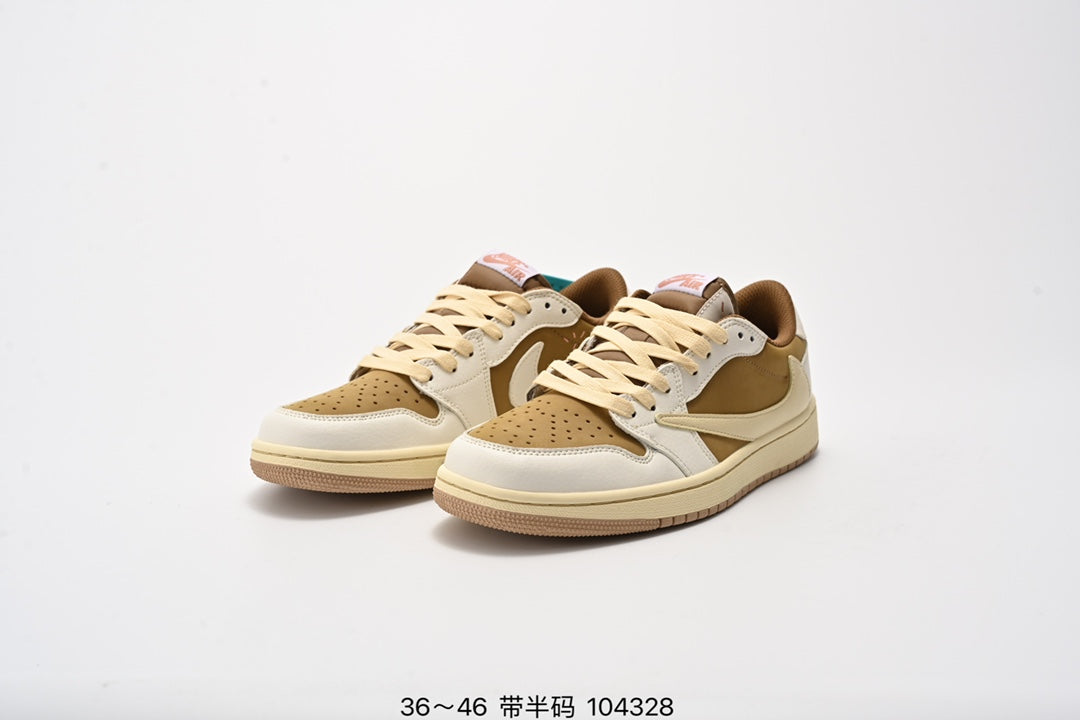 Fragment design x Travis Scott x Nike Air Jordan 1 Low OG SP”Black/Green Toe“