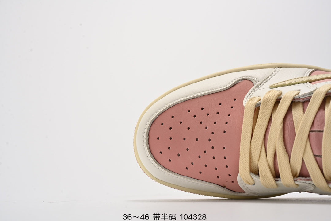 Fragment design x Travis Scott x Nike Air Jordan 1 Low OG SP ”Pink“