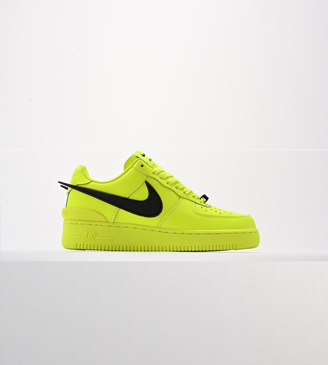 Ambush x Nk Air Force 1‘07 Low ”Phantom" Yellow/Black