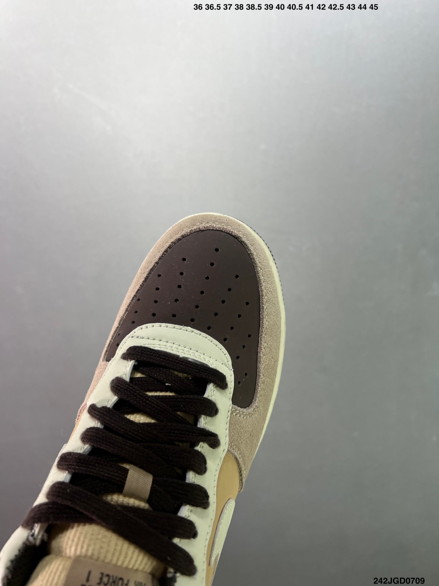 Nike Air Force 1'07 FN7239-410 'Sand Brown/Black'