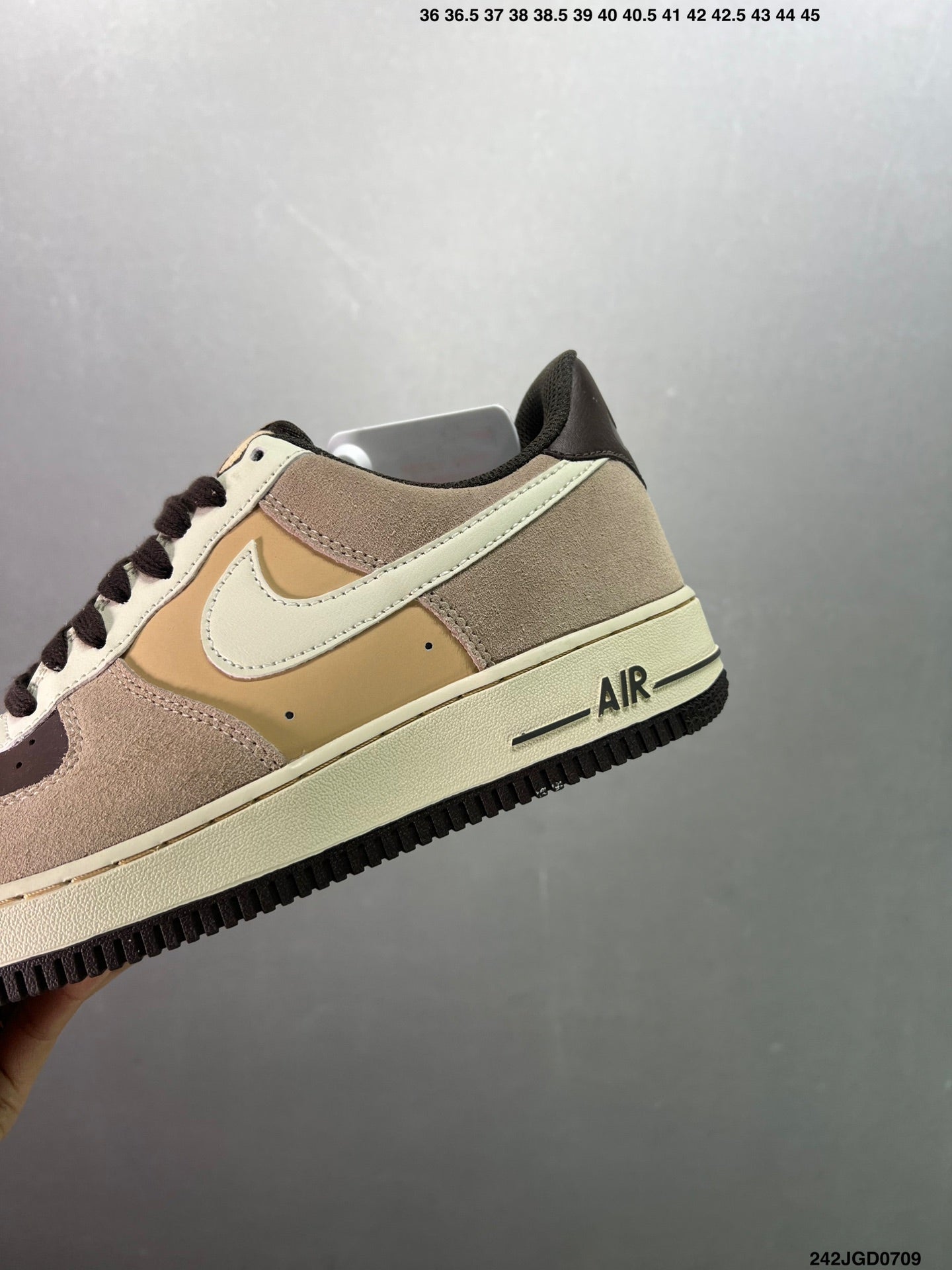 Nike Air Force 1'07 FN7239-410 'Sand Brown/Black'