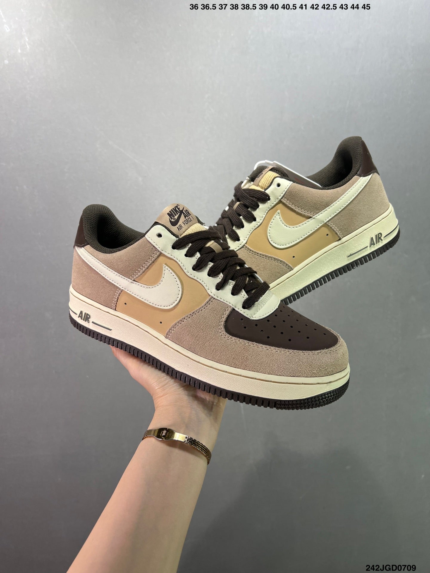 Nike Air Force 1'07 FN7239-410 'Sand Brown/Black'