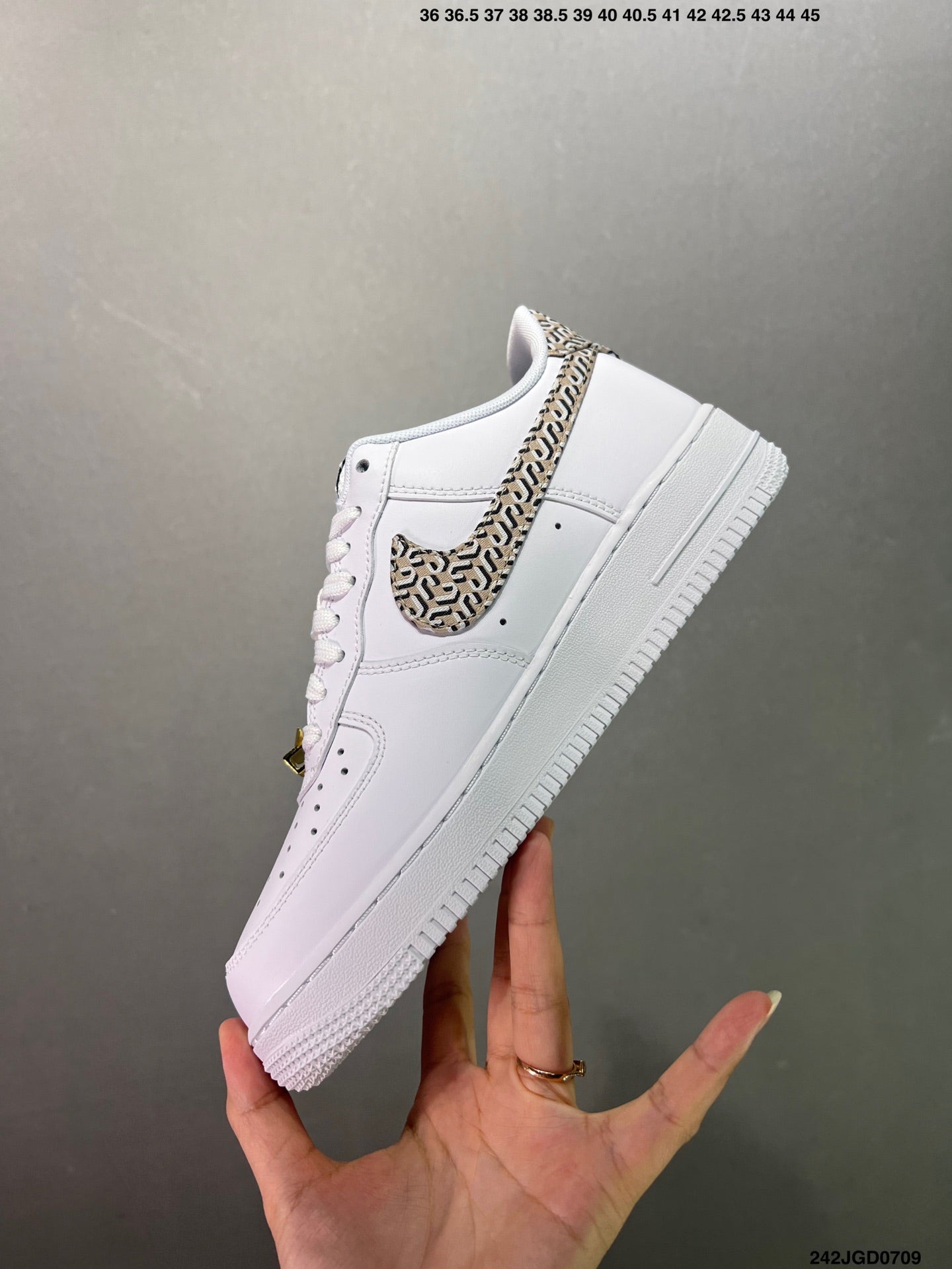 Nike Air Force 1'07 FN7239-410 'White'