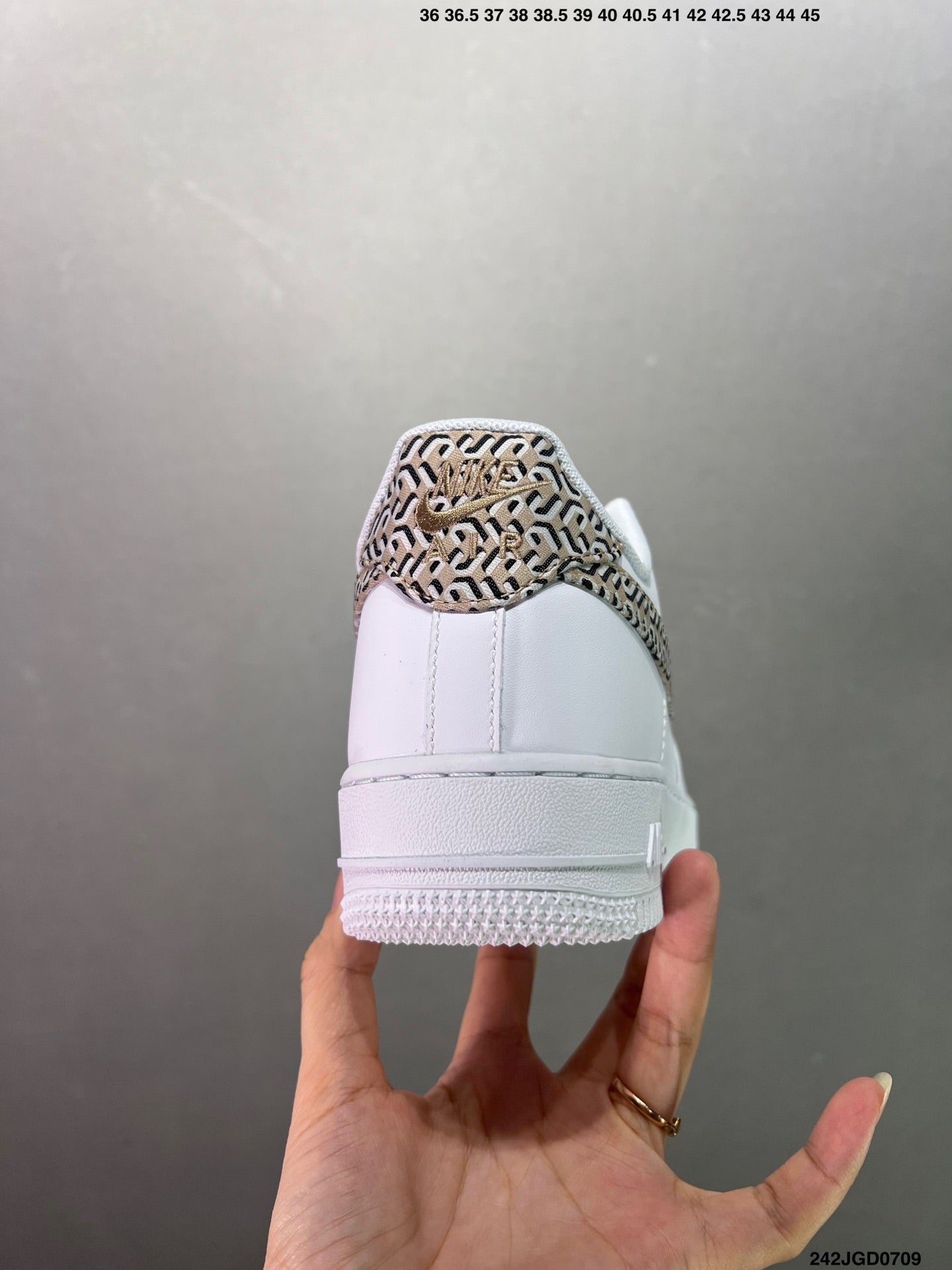 Nike Air Force 1'07 FN7239-410 'White'