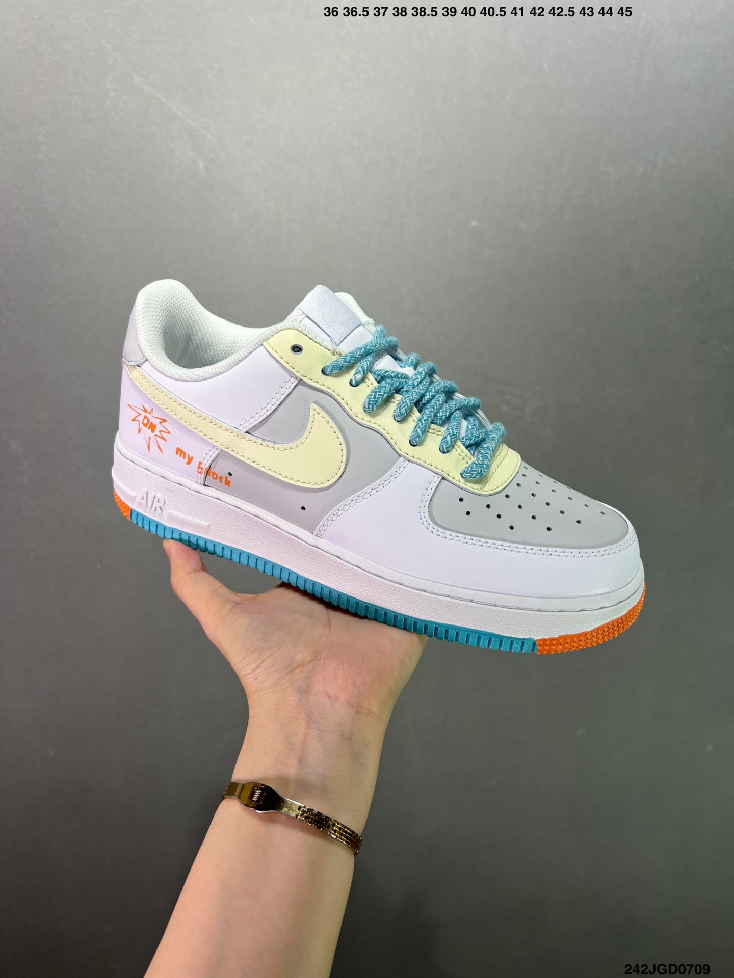 Nike Air Force 1'07 FN7239-410 #1