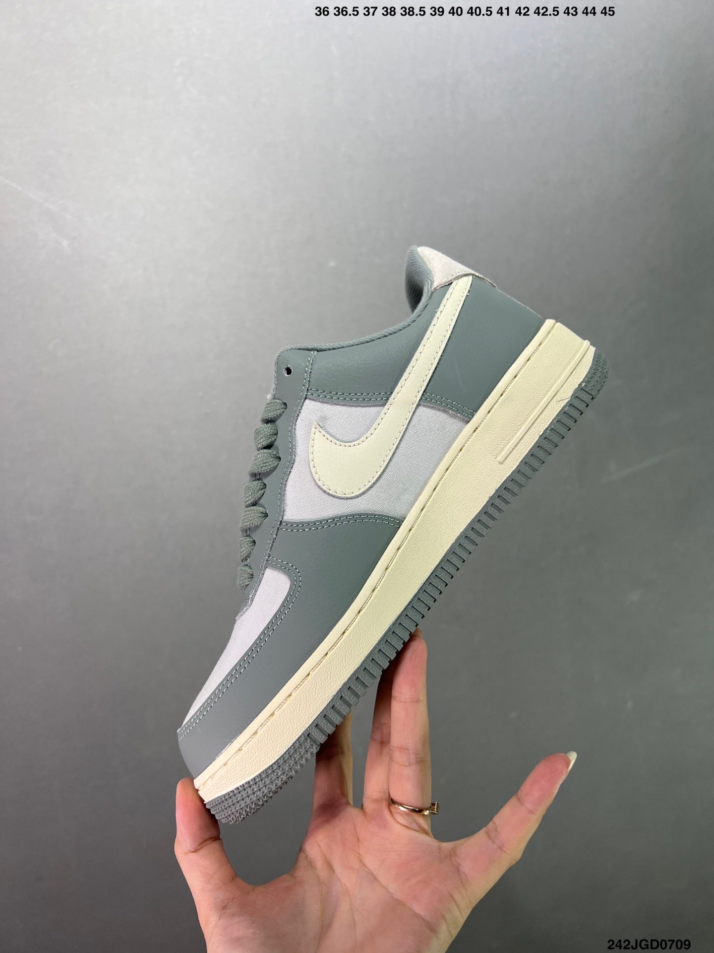 Nike Air Force 1'07 FN7239-410 'White/Green Cyan