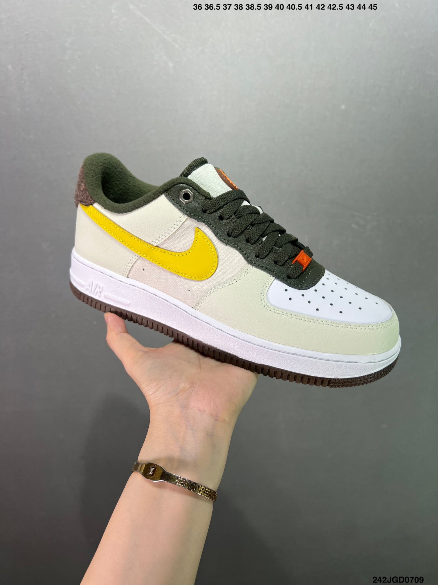 Nike Air Force 1'07 FN7239-410 'White/Black/Yellow'