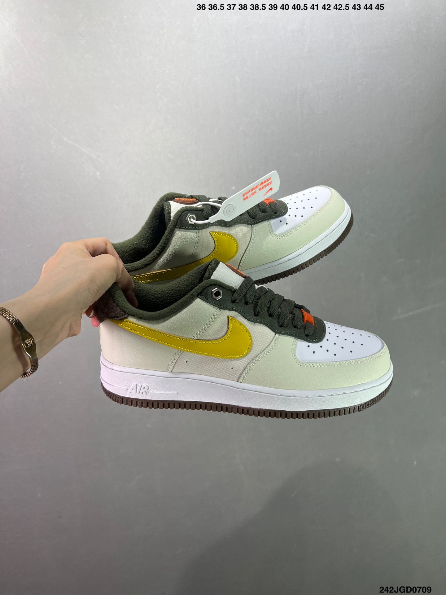 Nike Air Force 1'07 FN7239-410 'White/Black/Yellow'